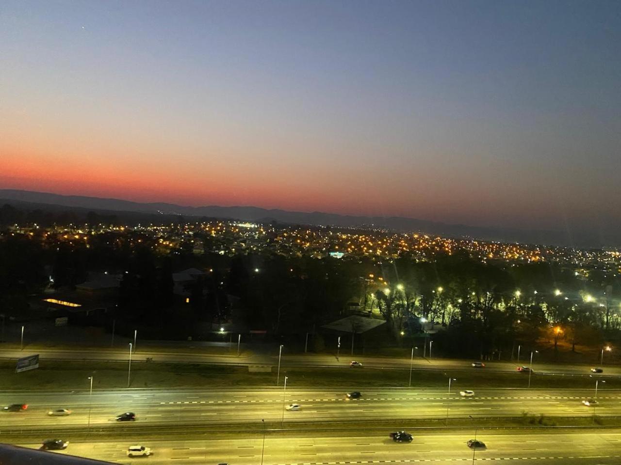Excepcional Departamento En Piso 18 En Zona Norte De Capital Con Una Vista Inigualable En Barrio Privado Alto Sol Apartment Cordoba